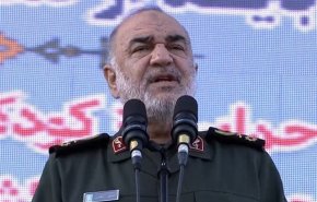 سرلشکر سلامی: صهیونیست‌ها منتظر آتش‌بس هستند اما آمریکایی‌ها اجازه نمی‌دهند