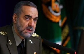 وزیر دفاع: جت آموزشی یاسین امروز برای اولین‌بار پرواز می‌کند