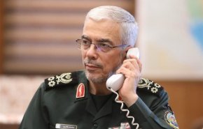 گفت‌وگوی سرلشکر باقری با وزیر دفاع عربستان سعودی

