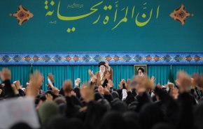 دیدگاه اسلام در موضوع زن، منطقی و رویکرد غرب لذت‌جویی است