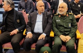 حضور سرلشکر سلامی در جمع ملی‌پوشان فوتبال + عکس
