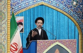 خطيب جمعة طهران: اليمن يحظى بدعم جميع أحرار العالم
