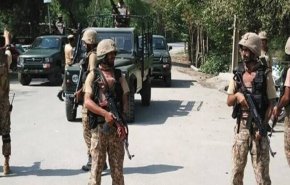 ارتش پاکستان از کشته شدن ۱۲ تروریست‌ خبر داد