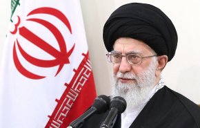 تبریک رهبر انقلاب به قهرمانان کشتی آزاد و فرنگی