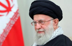 قائد الثورة الإسلامیة يشكر المصارعين الأبطال على تألقهم ببطولة آسیا