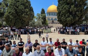 ۴۵ هزار فلسطینی نماز جمعه را در مسجد الاقصی اقامه کردند