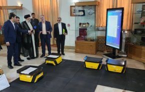 بازدید رئیس جمهور از نمایشگاه آخرین خدمات و دستاوردهای وزارت ارتباطات و فناوری اطلاعات