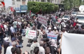 راهپیمایی مردم کرانه باختری برای بزرگداشت 