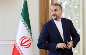 مزین شدن ساختمان برون مرزی به نام شهید امیرعبداللهیان + فیلم