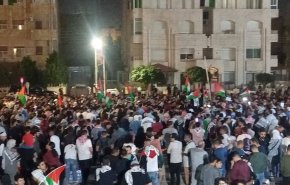 تصاویری از تظاهرات شب گذشته مردم اردن در حمایت از غزه