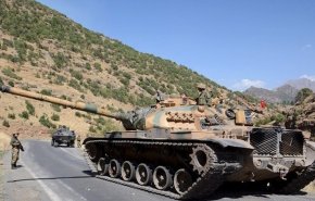 وزير الدفاع التركي يعلن موعد انتهاء عملية المخلب 