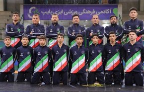 تتويج منتخب إيران للمصارعة الرومانية ببطولة آسيا
