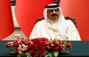 ملك البحرين يعزي عباس باغتيال إسماعيل هنية
