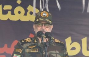 جنگ تحمیلی یک نبرد جهانی علیه جمهوری اسلامی بود/نقش جمهوری اسلامی در دکترین جهان محسوس است
