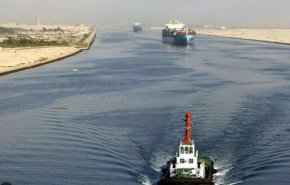 مصری‌ها به عبور ناو رژیم صهیونیستی از کانال سوئز اعتراض کردند

