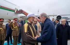 پادشاه عمان با استقبال اردوغان وارد آنکارا شد