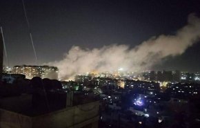 حملات هوایی 'اسرائیل' به شهر حلب ومناطقی در غرب سوریه + فیلم