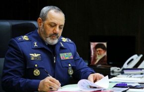 وزیر دفاع: ارتش سمبل مقاومت و نماد مجاهدت ملت سلحشور ایران است
