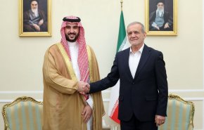 دیدار وزیر دفاع عربستان با رئیس جمهور
