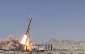رونمایی از موشک بالستیک «قاسم بصیر» با قابلیت عبور از لایه‌های پدافندی+ویدیو
