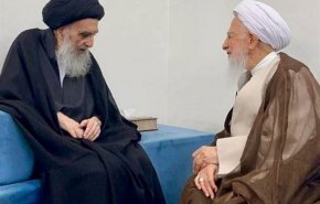 دیدار آیت‌الله جوادی آملی با آیت‌الله سیستانی در نجف اشرف