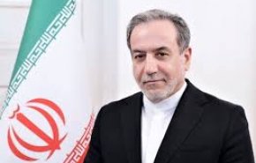 عراقچی: با پوتین درباره مقابله با تهدیدهای مشترک صحبت می‌کنیم