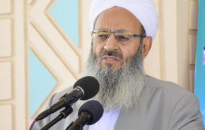امام جمعه مسجد مکی زاهدان حمله تروریستی به دادگستری را محکوم کرد
