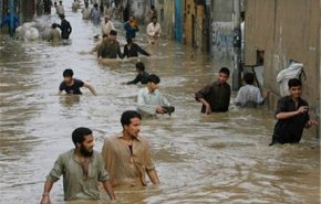 باران‌های موسمی در پاکستان با مرگ بیش از ۶۵۰ نفر فاجعه آفرید