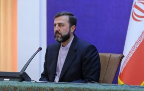 گفت‌وگوی تلفنی غریب‌آبادی با همتای چینی
