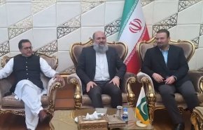 وزیر بازرگانی پاکستان به تهران آمد + فیلم
