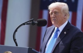 ترامب يأمر بإرسال غواصتين نوويتين لسواحل روسيا كإجراء احترازي