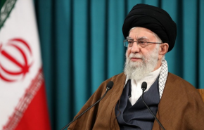 رهبر معظم انقلاب: نوآوری علمی و اندیشه سیاسی دو ویژگی برجسته علامه نائینی بود