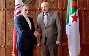 عراقچی روز ملی الجزایر را تبریک گفت
