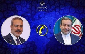رایزنی وزرای امور خارجه ایران و ترکیه در مورد آخرین تحولات منطقه
