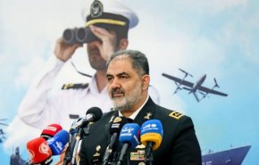 دریادار ایرانی: پایگاه شناوری «کردستان» با تجربیات بدست آمده از ناوگروه 86 تجهیز شده است