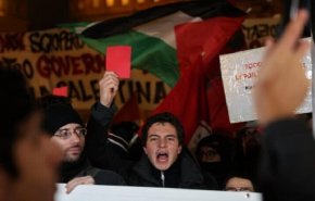 اعتراض هزاران نفر در ایتالیا به حضور تیم اسرائیلی در مسابقات بسکتبال لیگ اروپا
