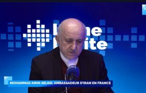 اعتراضات مسالمت‌آمیز به‌دلیل دخالت خارجی به خشونت کشیده شد