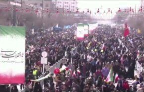پیام راهپیمایی ۲۲ بهمن: ایران متحد بر همه فشارها و تهدیدها پیروز است +فیلم