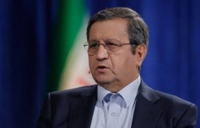 بانک‌ها بر کنترل نقدینگی و تأمین مالی تولید متمرکز شوند