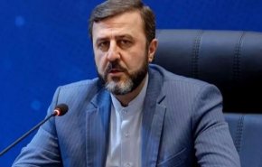 هشدار غریب‌آبادی: هرگونه ماجراجویی نظامی در تنگه هرمز پیامد خواهد داشت