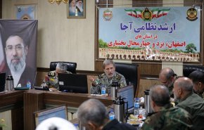 سرلشکر حاتمی: با ارتش‌های سران کفر می‌جنگیم/ به اندازه سر سوزن به دشمن اعتماد نداریم