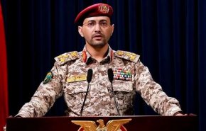 تاسیسات شرکت نفتی آرامکو عربستان با ده ها موشک و پهپاد هدف قرار گرفت