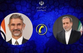 گفت‌وگوی تلفنی عراقچی با همتای هندی