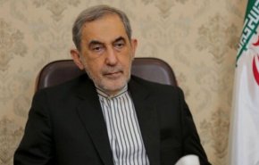 ولایتی: نیروهای خارجی باید منطقه را ترک کنند