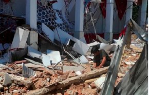 زلزله عظیم ۷.۶ ریشتری اندونزی را لرزاند