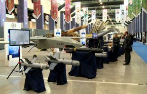 ايران تواصل تطوير الصناعات العسكرية محليا