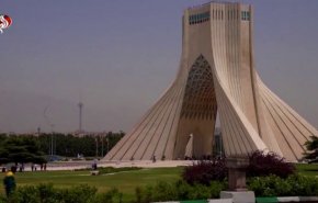 تاکید مقامات و فرماندهان ارشد ایران بر تقویت توانمندیهای دفاعی و تهاجمی +فیلم 