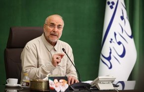 قالیباف با تمسخر شعار ترامپ: آمریکا را دوباره گرسنه می‌کنیم!