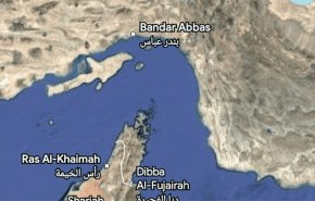 شهيد و3 جرحى بمقذوف مجهول أصاب سفينة تجارية ايرانية بمضيق هرمز
