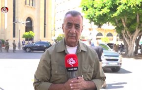 حكومة لبنان تنجو برلمانيا وتواجه أزمة سياسية ومعيشية متصاعدة